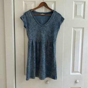 Jane & Delancey Acid Wash T-Shirt Dress. (Size XS)